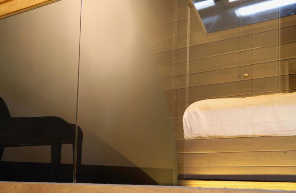 Suitehotel Posthoorn Монніккендам Екстер'єр фото