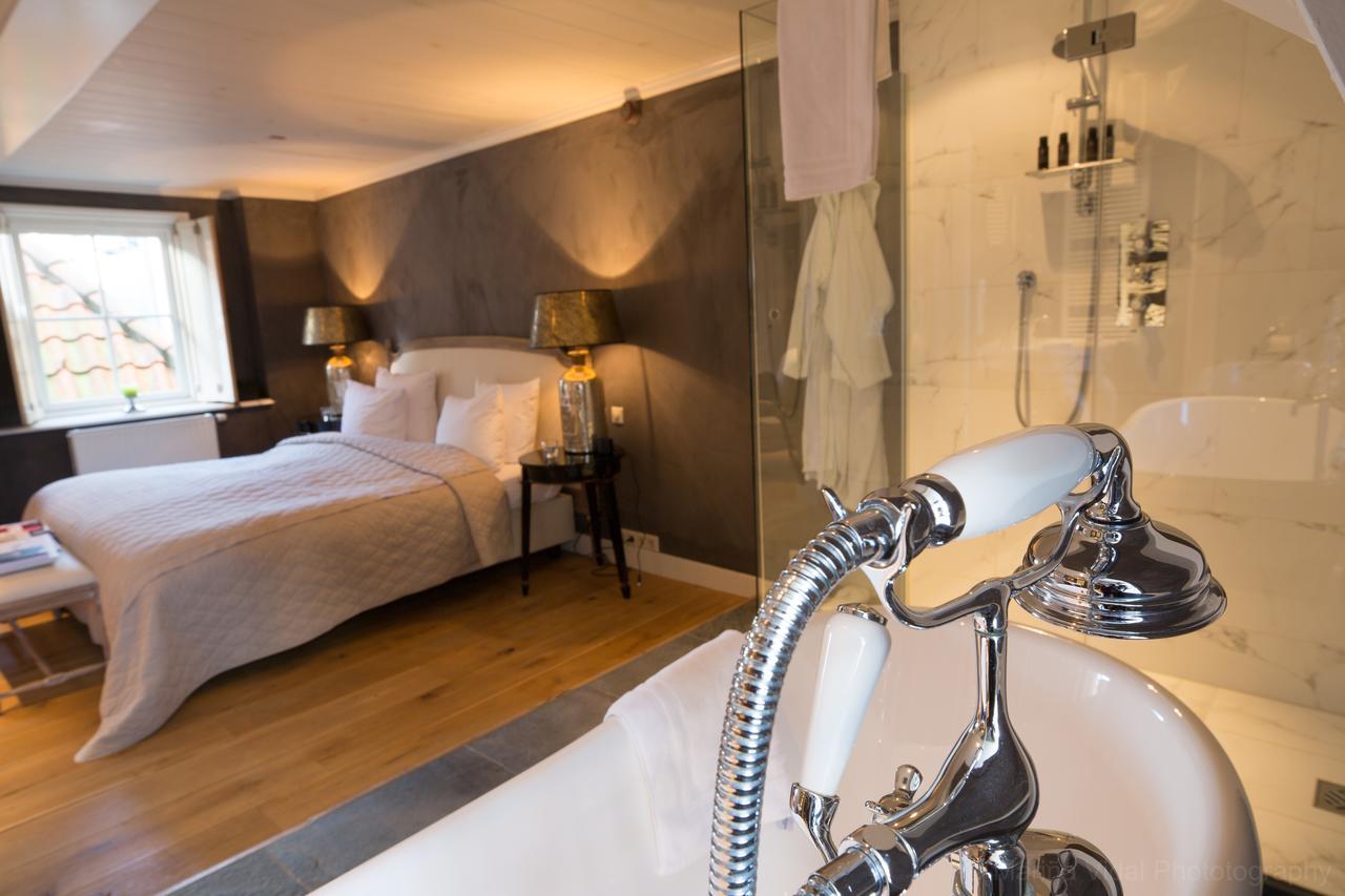 Suitehotel Posthoorn Монніккендам Екстер'єр фото